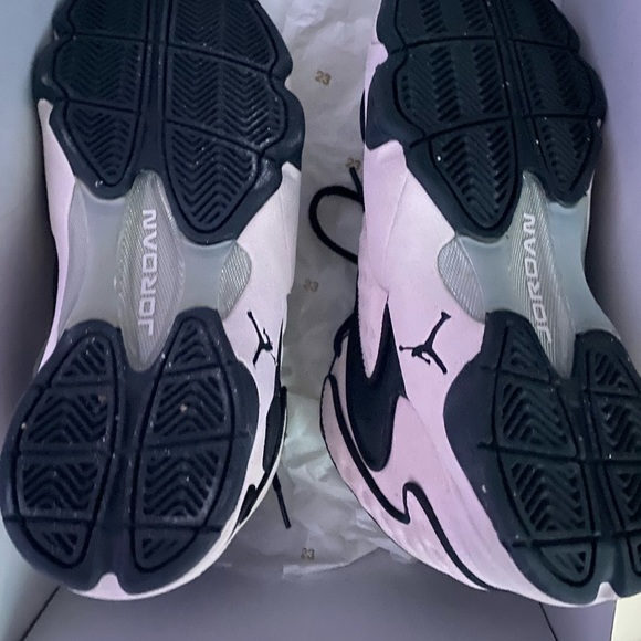 Jordan - Picture 5 of 6